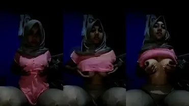 Bokep Indo Hijab Binal Show Off Toket Gede